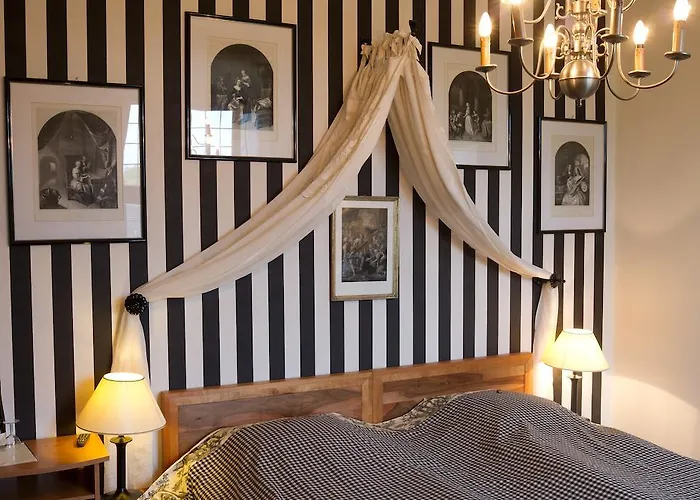 Schloss Lembeck & Restaurant 多斯滕